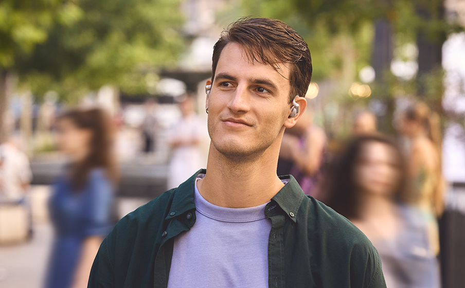 &Acirc;m thanh Hi-Res kh&ocirc;ng d&acirc;y với c&ocirc;ng nghệ tăng bass th&iacute;ch ứng