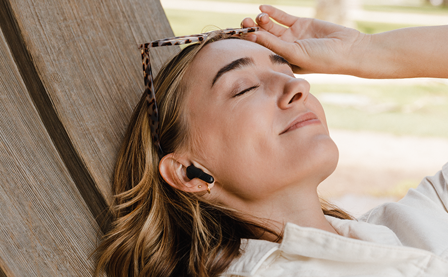 Active Noise Cancelling with Smart Ambient