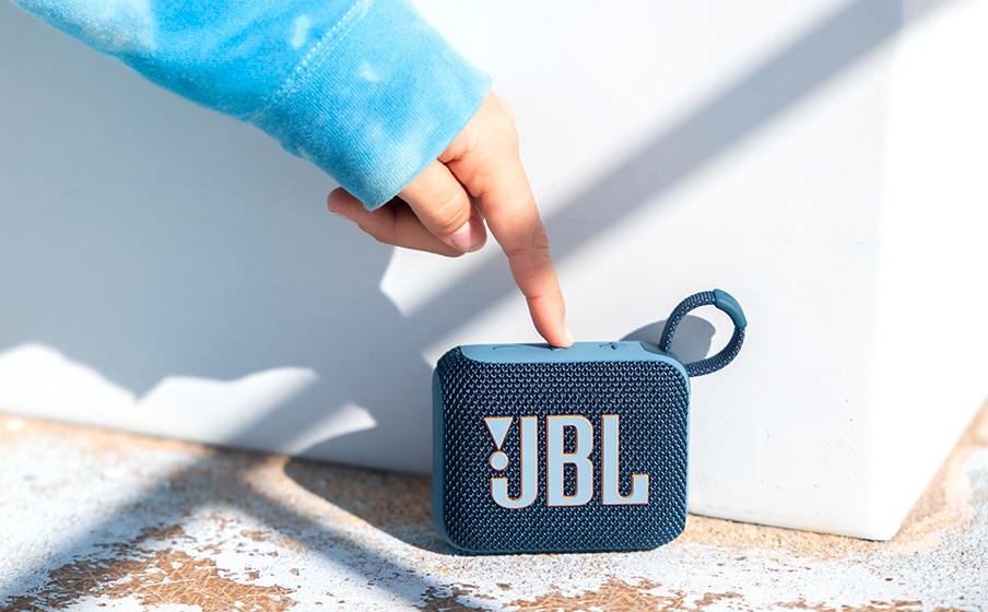 Ultra-portable JBL Pro Sound with punchier bass