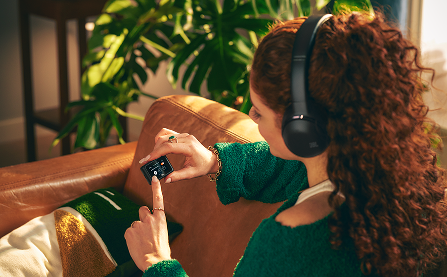 JBL Smart Tx: Mọi quyền kiểm soát nằm gọn trong tay
