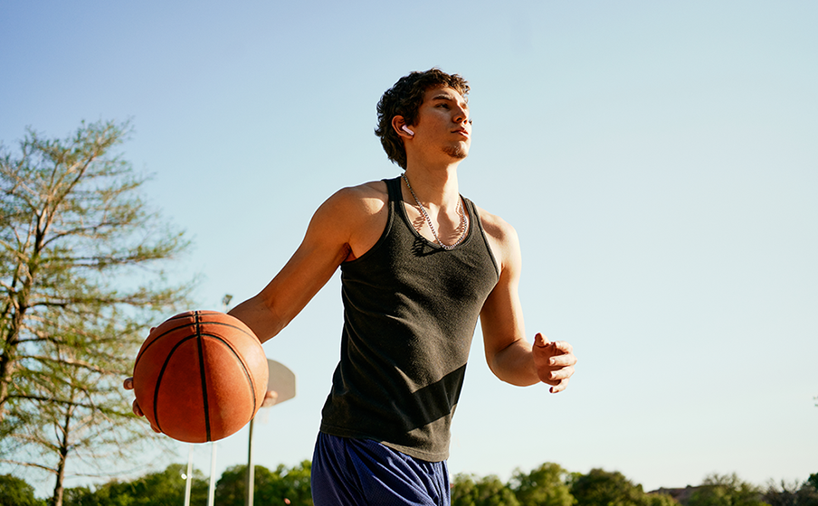 C&ocirc;ng nghệ 4-Mic cho cuộc gọi r&otilde; r&agrave;ng, sắc n&eacute;t