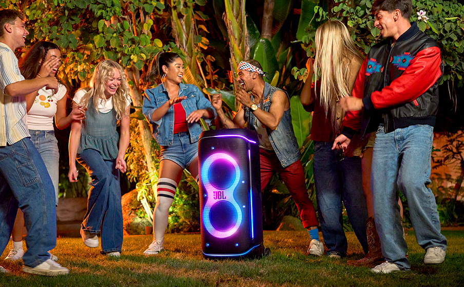 Chất &acirc;m JBL Pro Sound cuồng nộ
