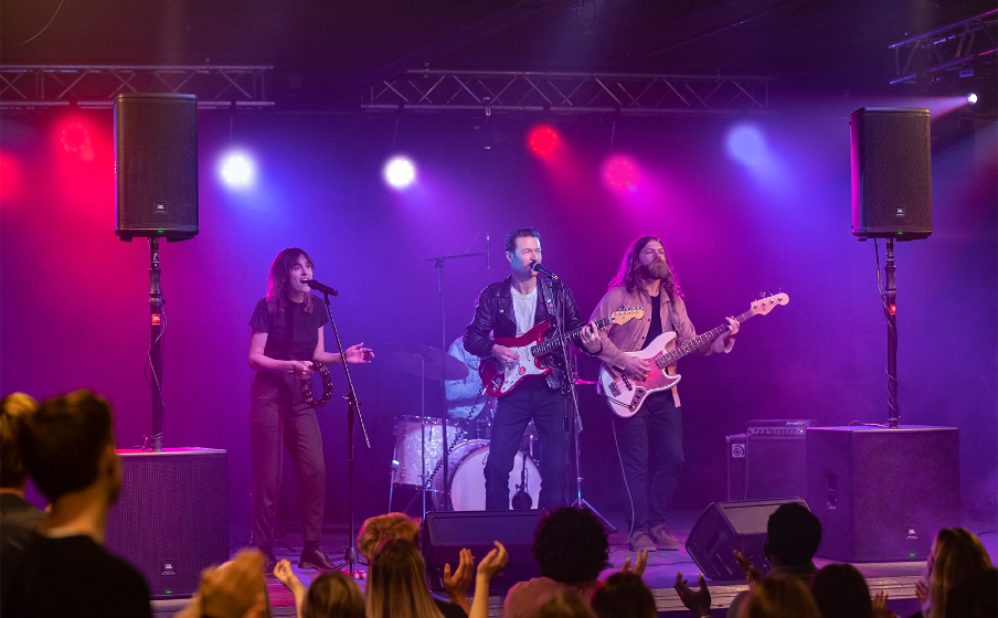 Loa trầm được n&acirc;ng cấp driver